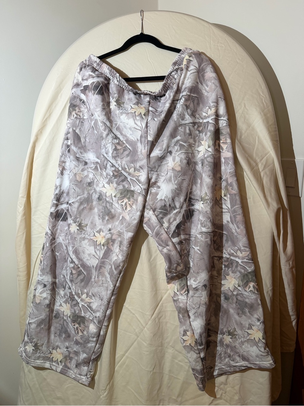 SHEIN Gray Floral Wide Leg Lounge Pants